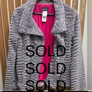 Patagonia Women’s Medium Gray Textured Teddy Jacket